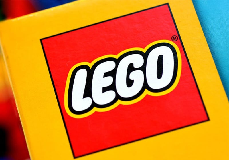 Brandvolution - La historia de LEGO, de su logo y de su nombre | La  historia de LEGO, de su logo y de su nombre